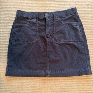 a.n.a Corduroy Skirt in Dark Blue